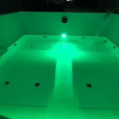 L'appar Du Grand Bois - Jacuzzi - *